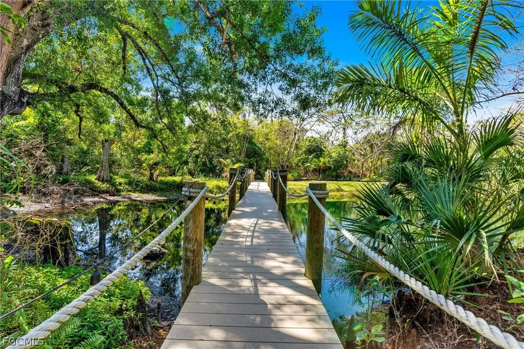 13672 Pine Villa Lane Fort Myers FL 33912