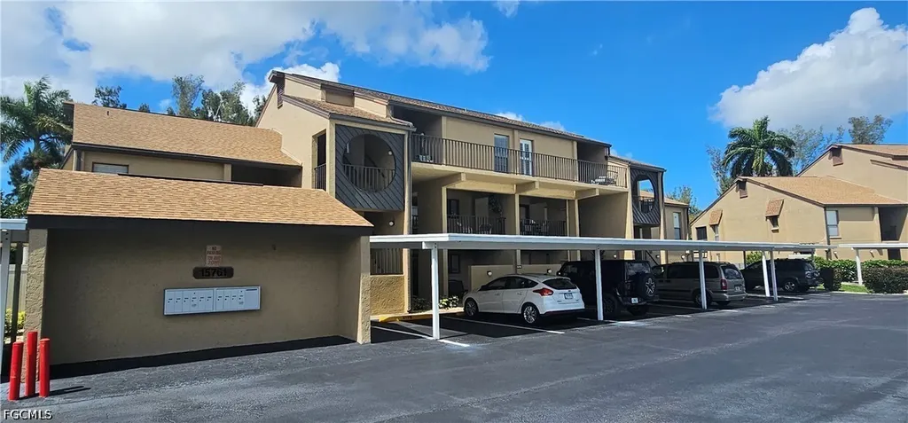 15761 Windward Way Circle Fort Myers FL 33908