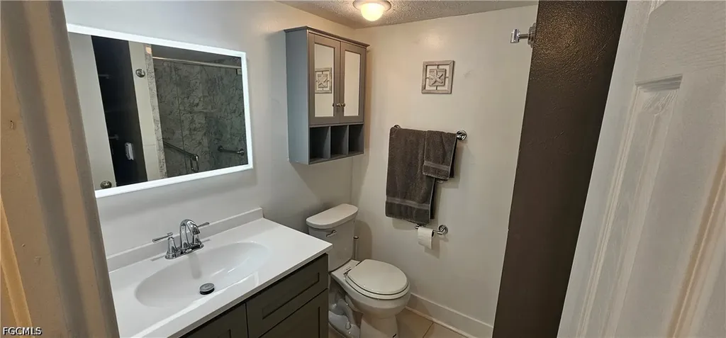 15761 Windward Way Circle Fort Myers FL 33908