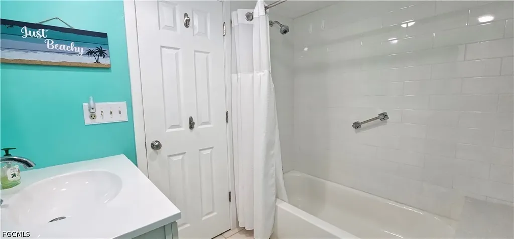 15761 Windward Way Circle Fort Myers FL 33908