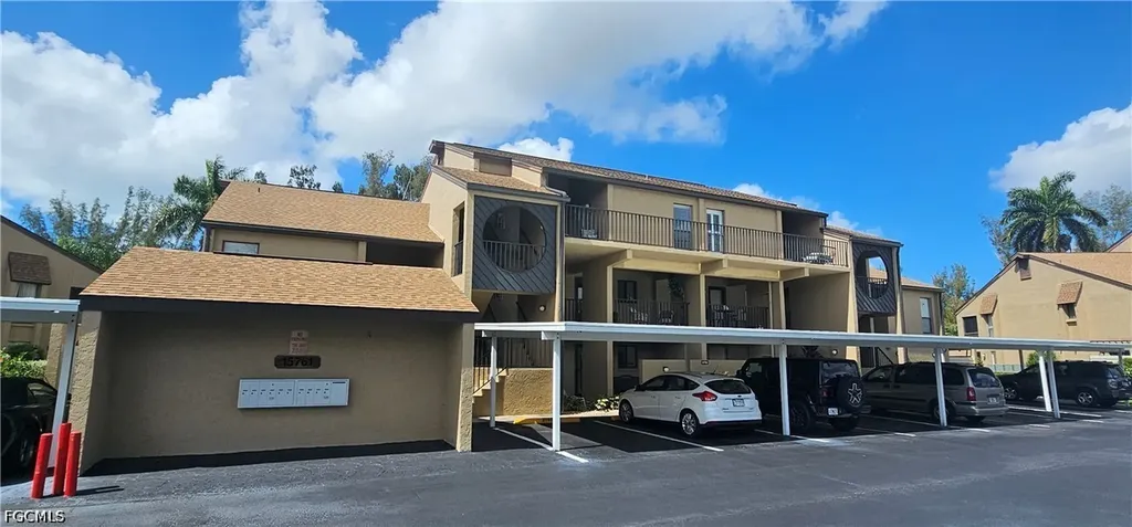 15761 Windward Way Circle Fort Myers FL 33908