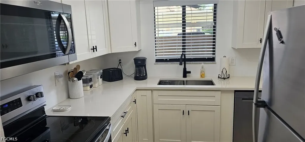 15761 Windward Way Circle Fort Myers FL 33908