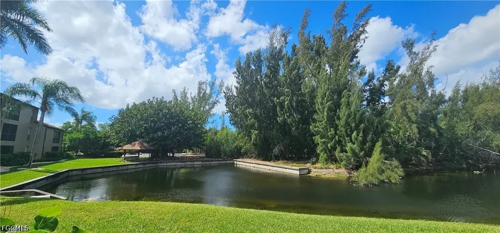 15761 Windward Way Circle Fort Myers FL 33908