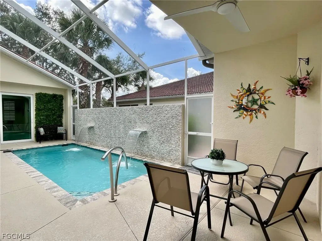 1628 Cayman Court Naples FL 34119
