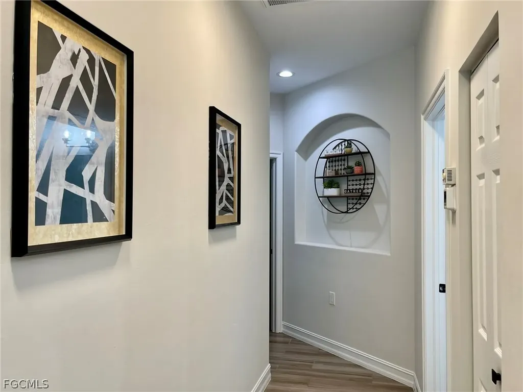1628 Cayman Court Naples FL 34119