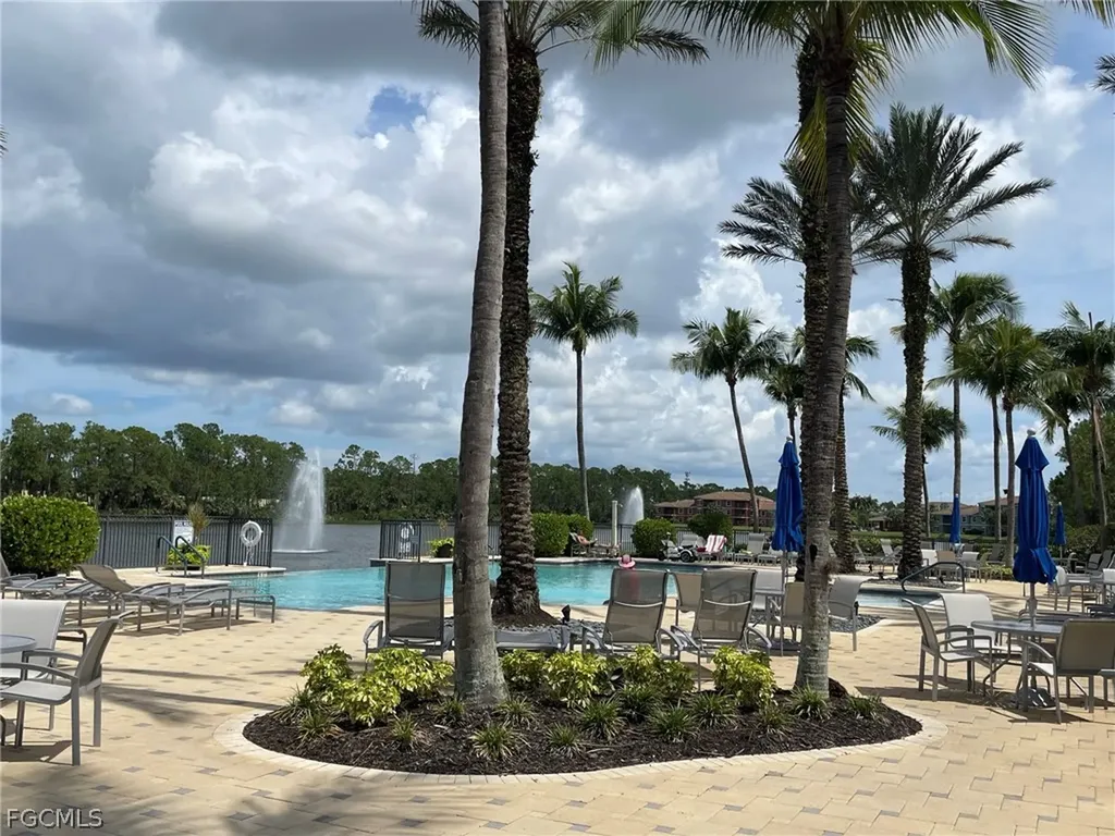 1628 Cayman Court Naples FL 34119