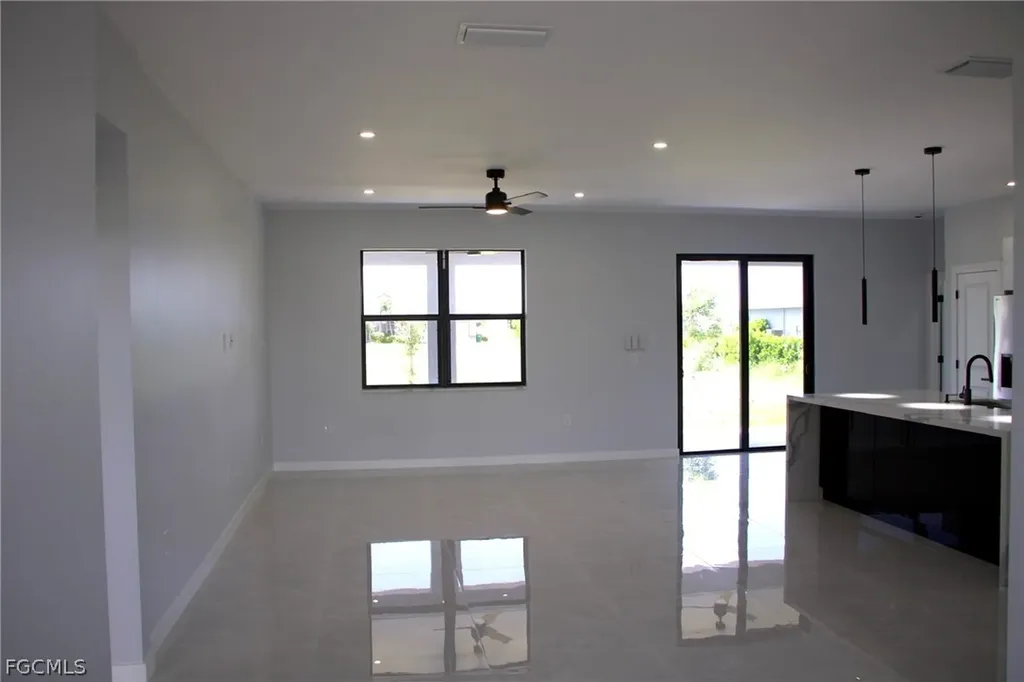 1314 NW 14th Avenue Cape Coral FL 33993
