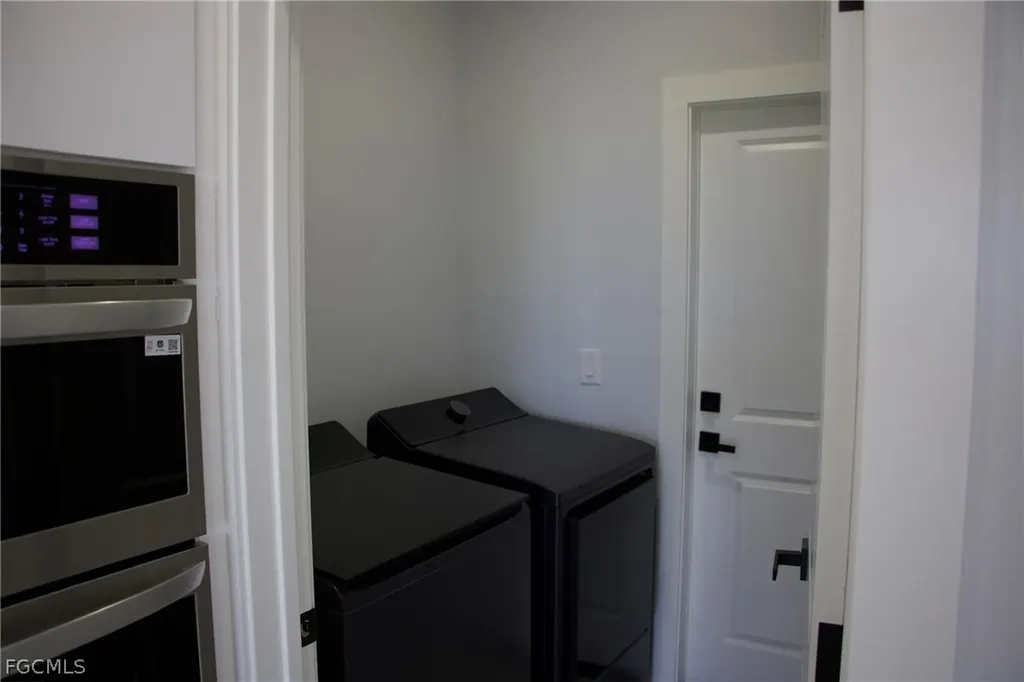 1314 NW 14th Avenue Cape Coral FL 33993