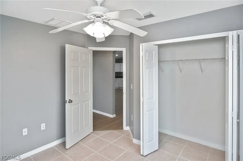 4016 35th Street SW Lehigh Acres FL 33976