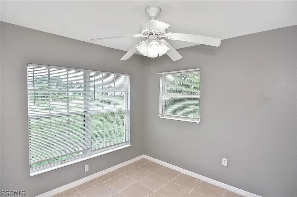 4016 35th Street SW Lehigh Acres FL 33976