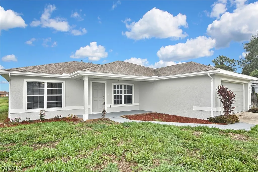 4016 35th Street SW Lehigh Acres FL 33976