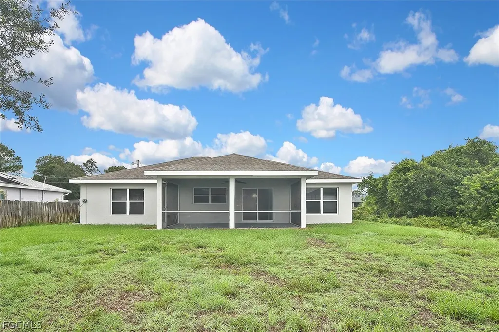 4016 35th Street SW Lehigh Acres FL 33976