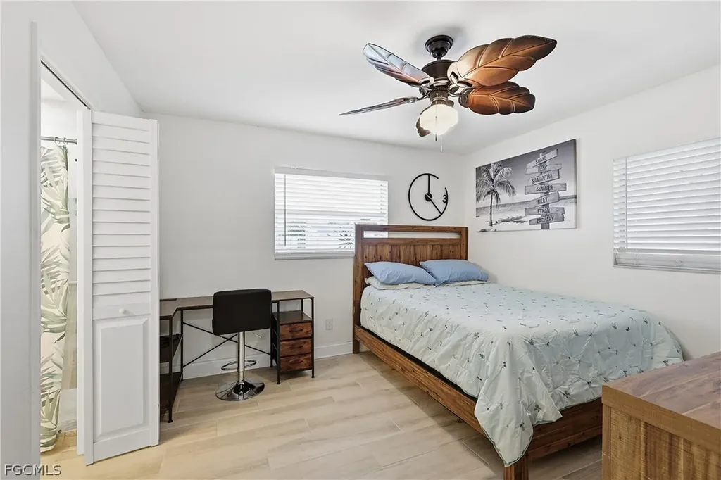 1220 SE 40th Street Cape Coral FL 33904