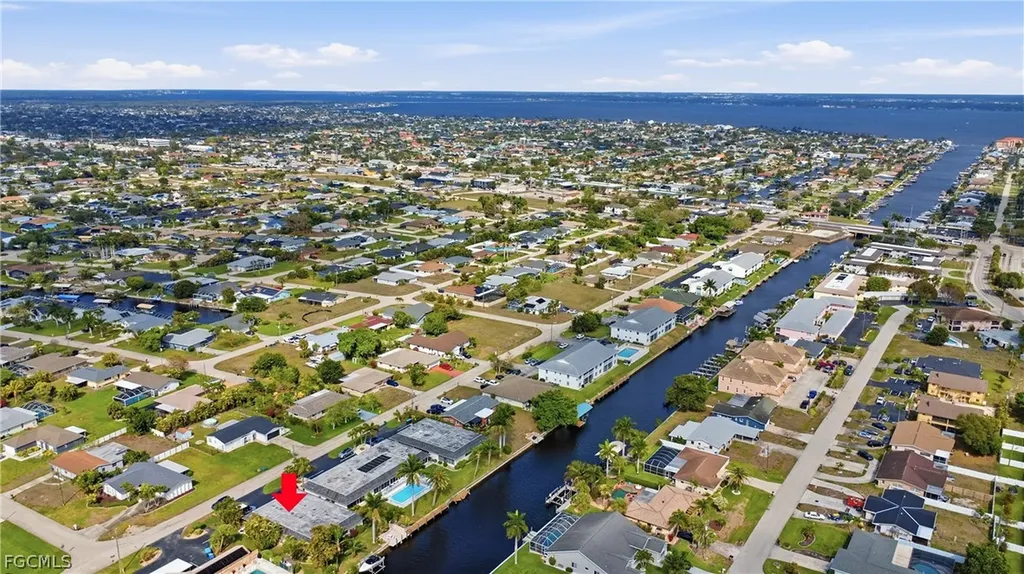 1220 SE 40th Street Cape Coral FL 33904