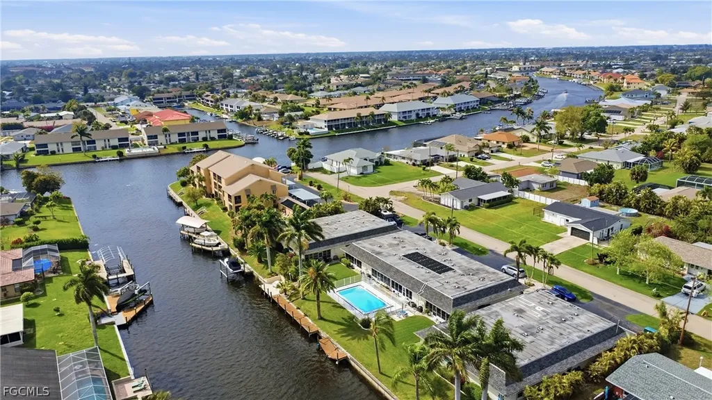 1220 SE 40th Street Cape Coral FL 33904
