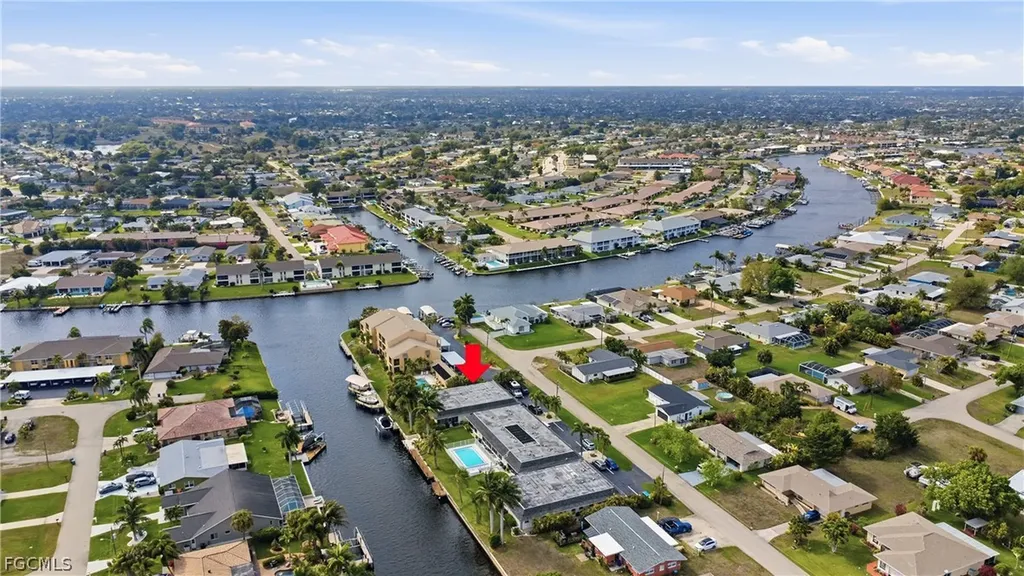 1220 SE 40th Street Cape Coral FL 33904