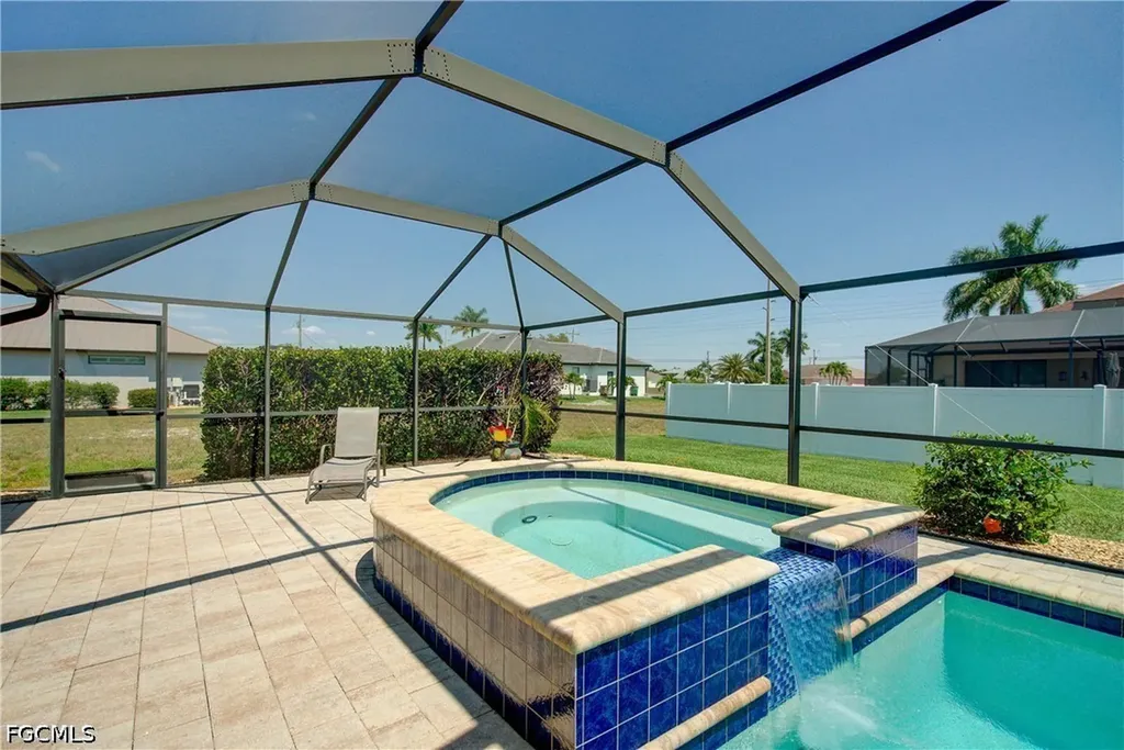 4337 SW 21st Place Cape Coral FL 33914