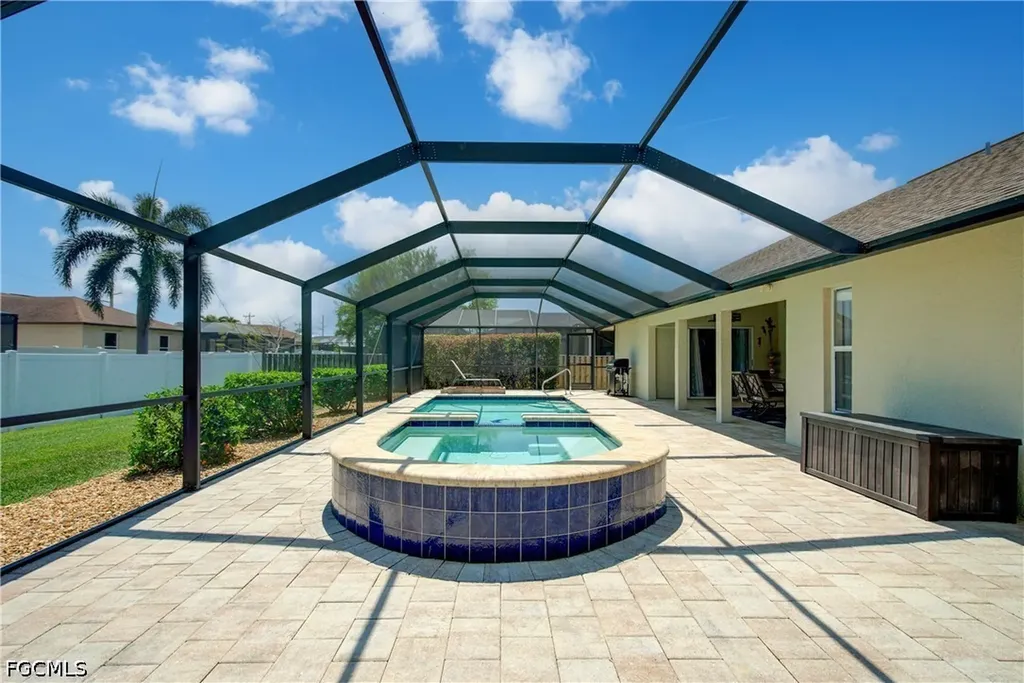 4337 SW 21st Place Cape Coral FL 33914