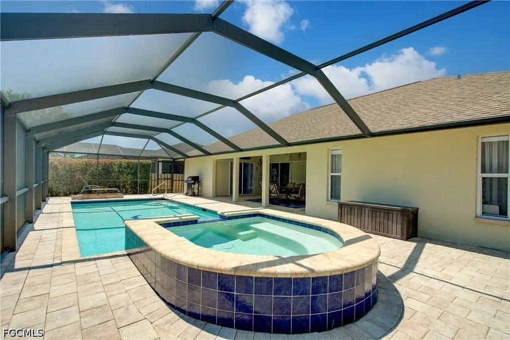 4337 SW 21st Place Cape Coral FL 33914