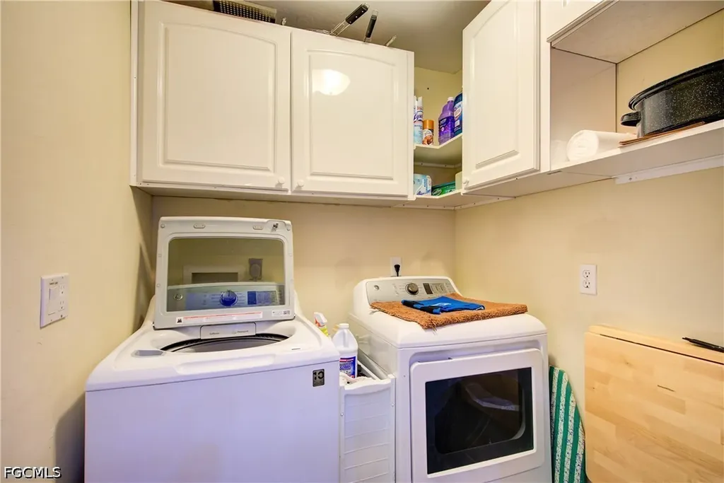 4337 SW 21st Place Cape Coral FL 33914