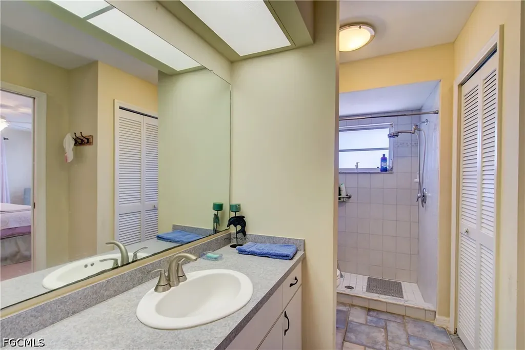 4337 SW 21st Place Cape Coral FL 33914