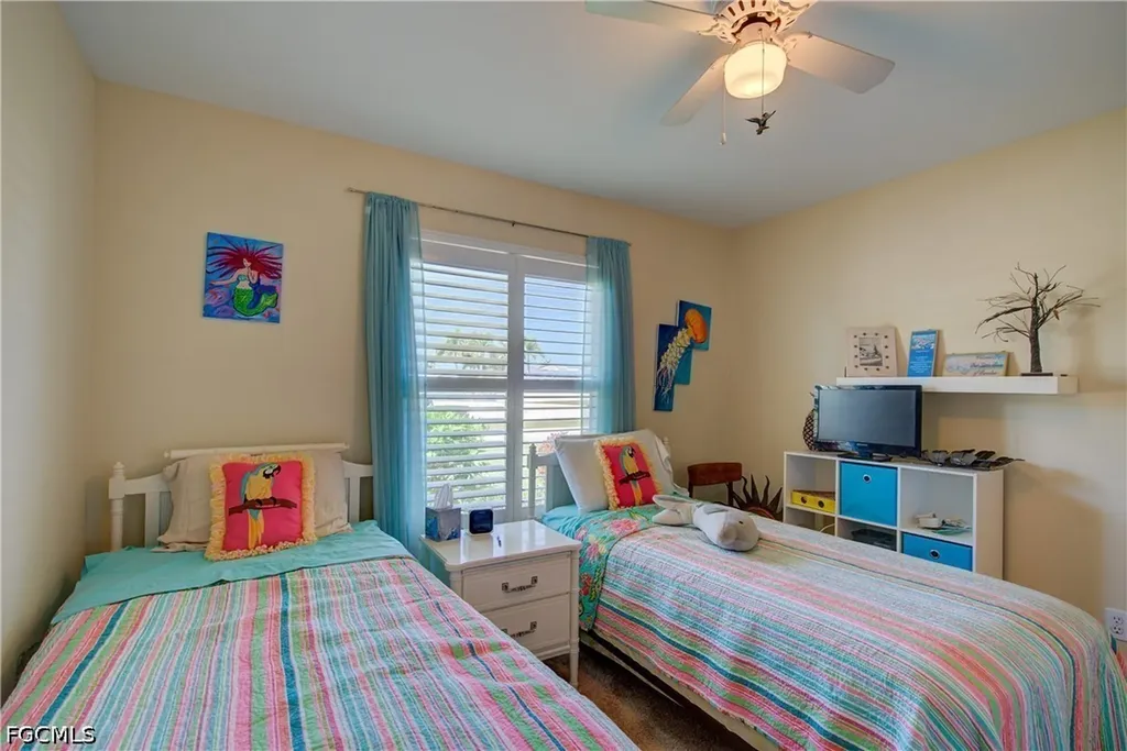 4337 SW 21st Place Cape Coral FL 33914