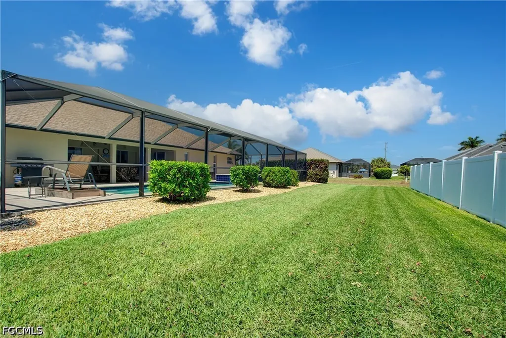 4337 SW 21st Place Cape Coral FL 33914