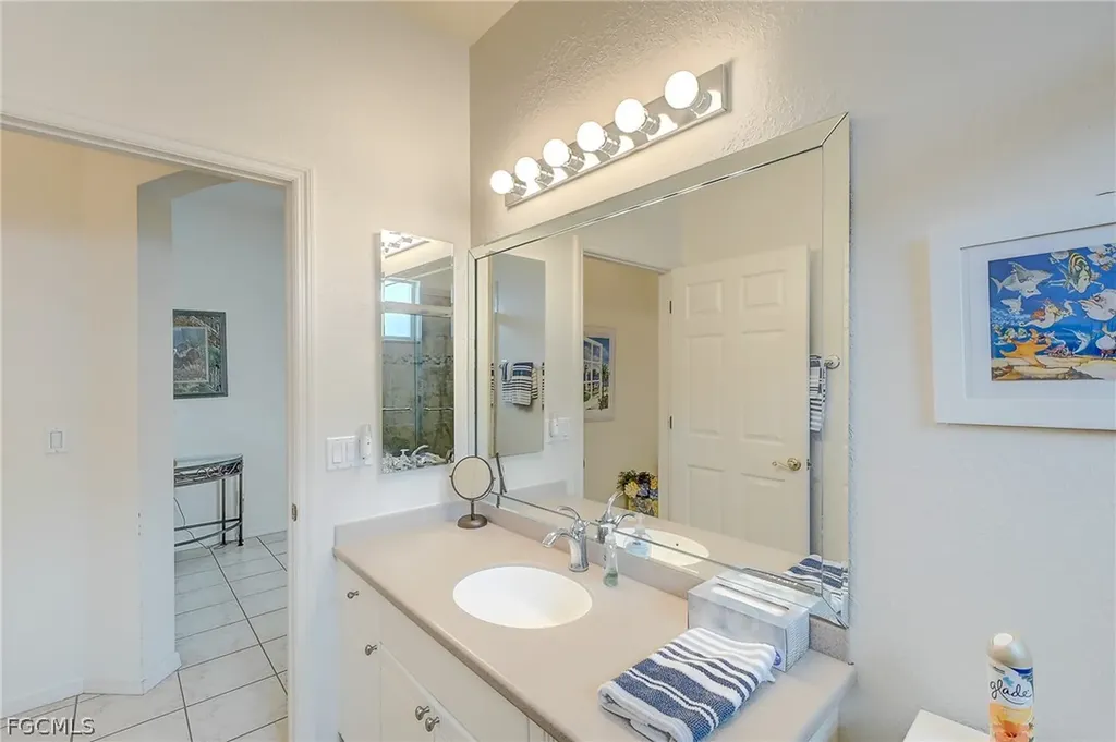 1813 Emerald Cove Drive Cape Coral FL 33991