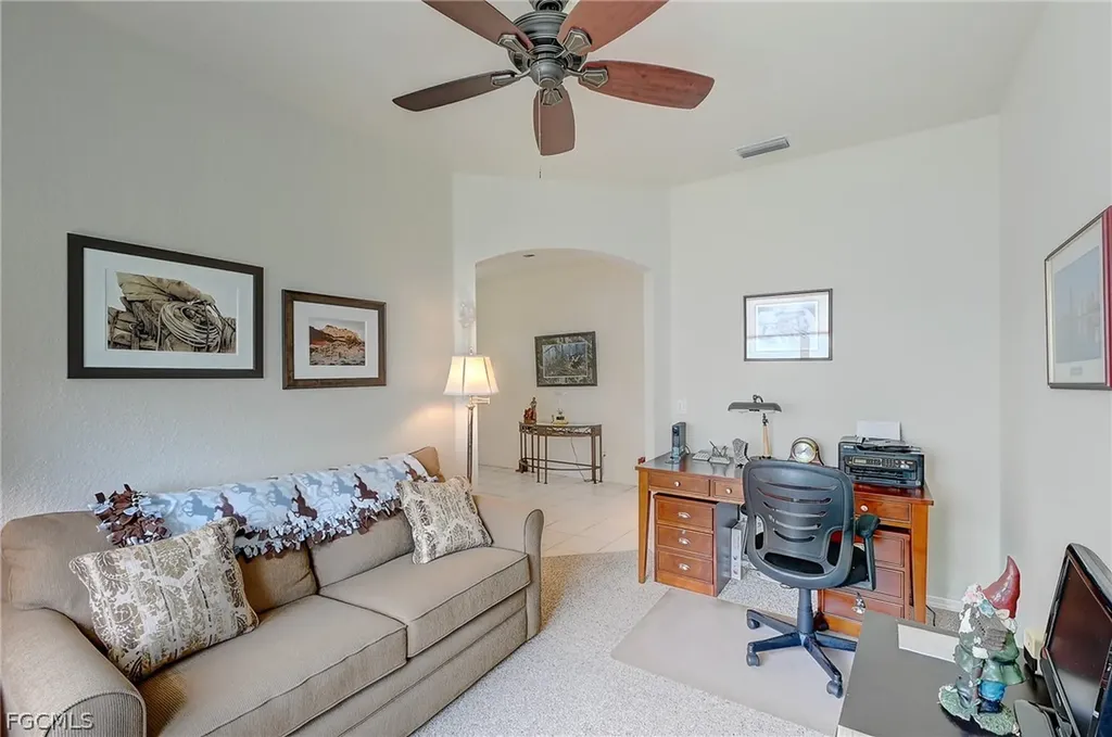 1813 Emerald Cove Drive Cape Coral FL 33991
