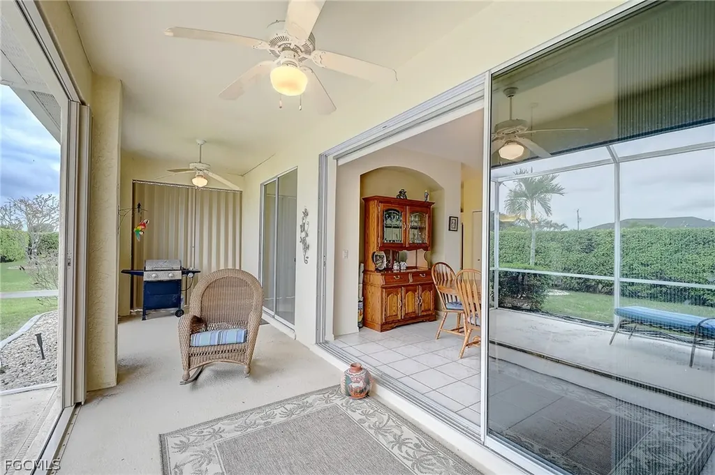 1813 Emerald Cove Drive Cape Coral FL 33991