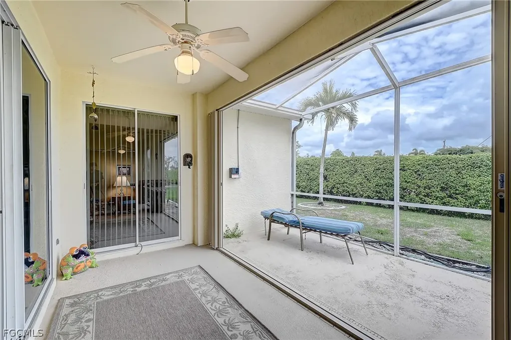 1813 Emerald Cove Drive Cape Coral FL 33991