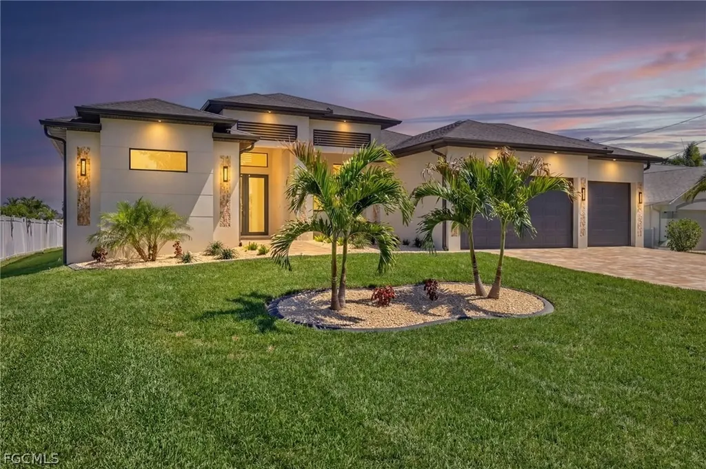 2551 SW 26th Place Cape Coral FL 33914