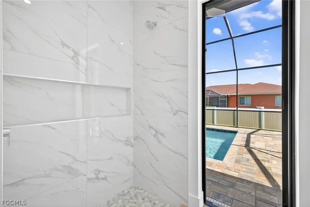2551 SW 26th Place Cape Coral FL 33914