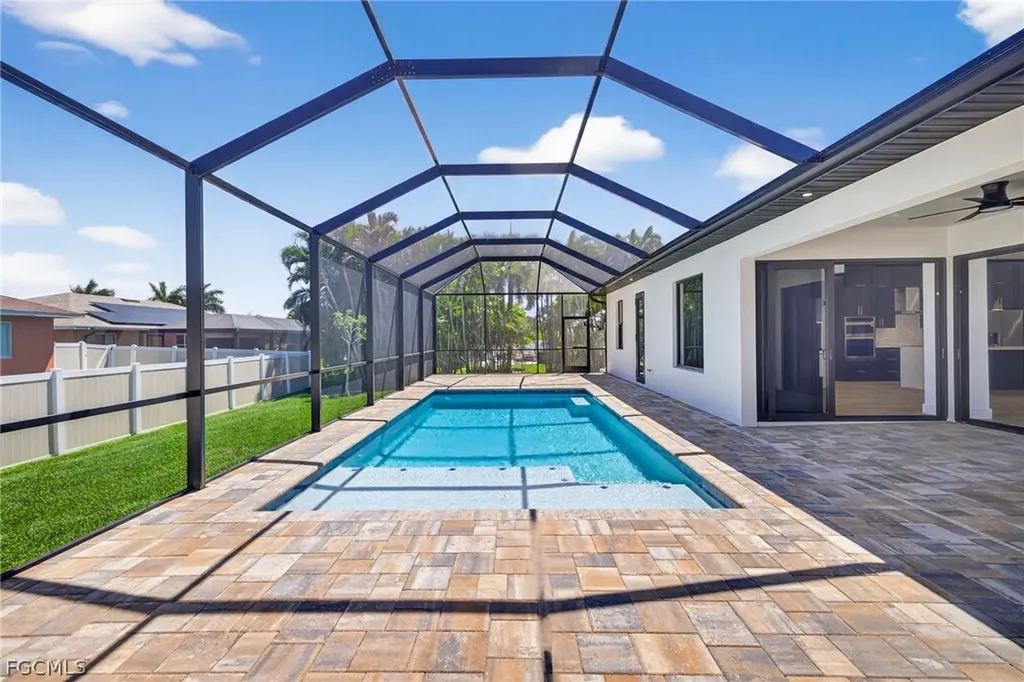 2551 SW 26th Place Cape Coral FL 33914