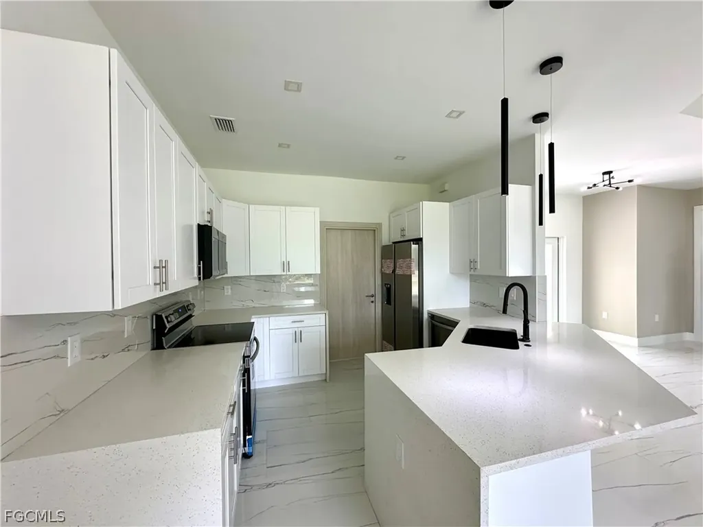 418 Wellington Avenue Lehigh Acres FL 33972