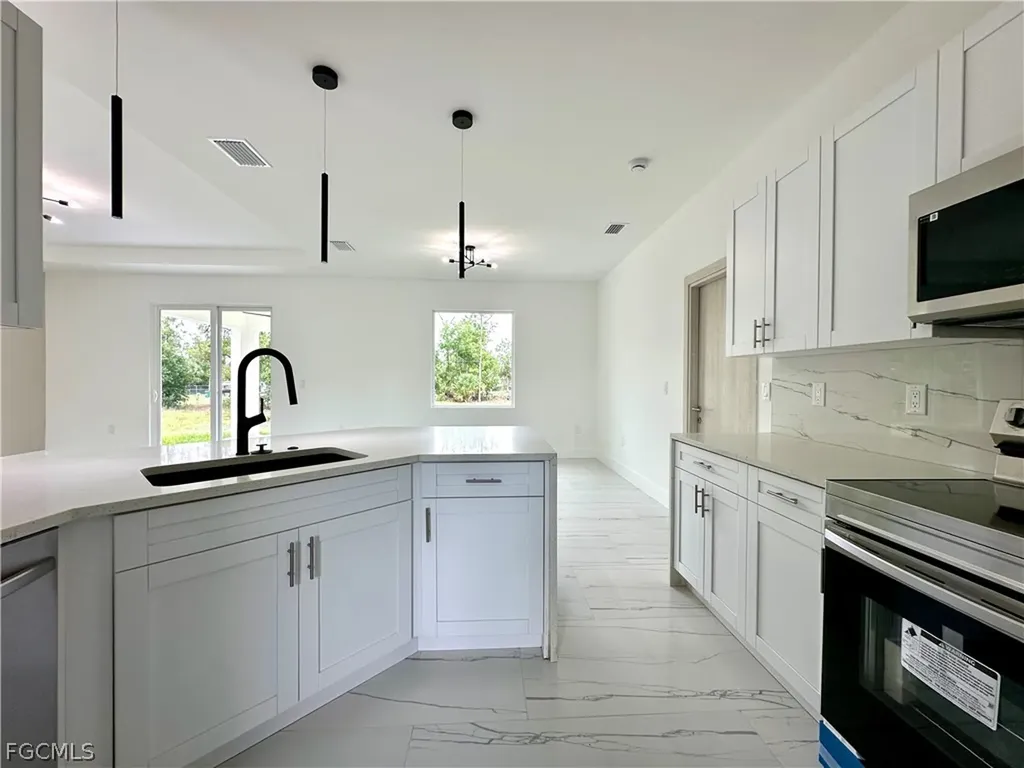418 Wellington Avenue Lehigh Acres FL 33972
