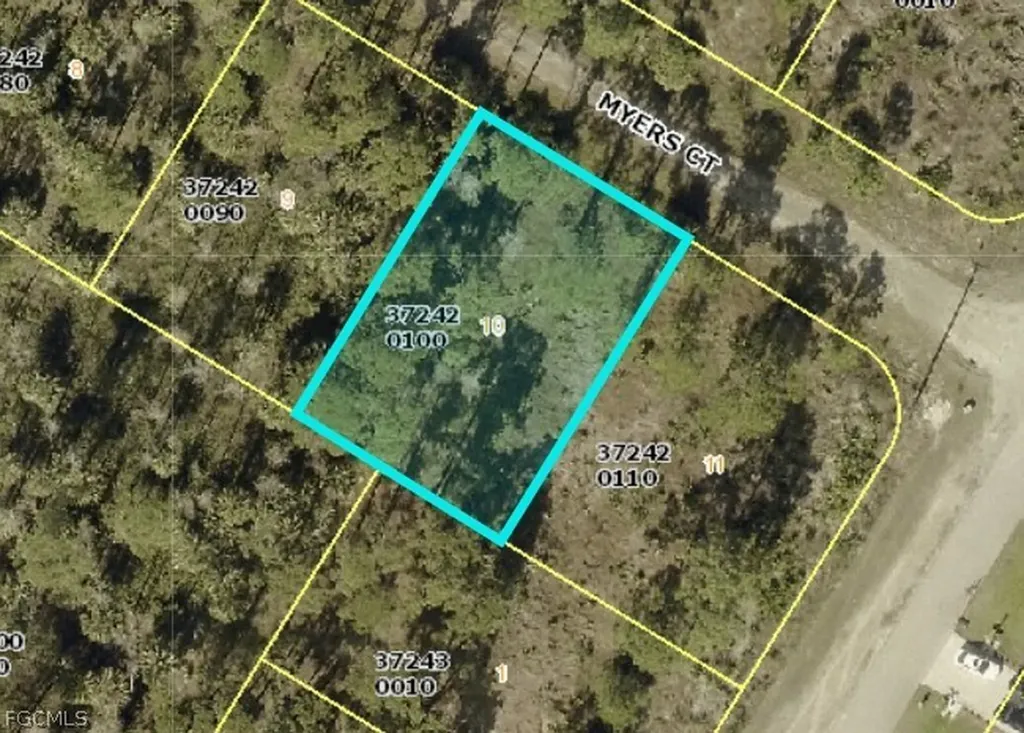 603 Myers Court Lehigh Acres FL 33972