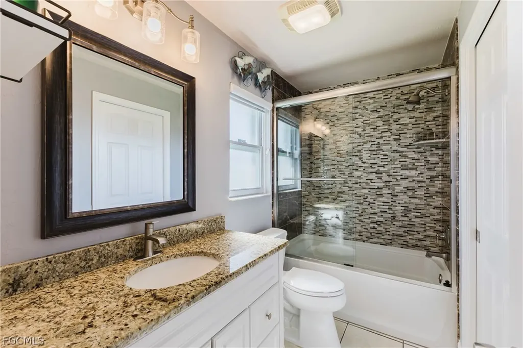 2213 NE 4th Street Cape Coral FL 33909