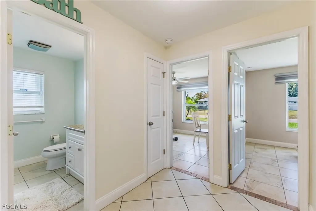 2213 NE 4th Street Cape Coral FL 33909