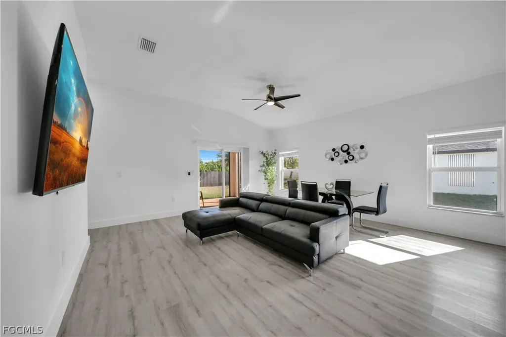 Cape Coral FL 33993