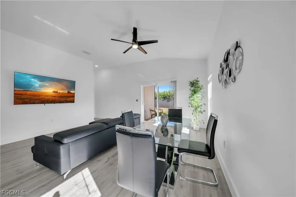 Cape Coral FL 33993