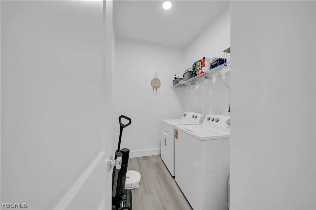 Cape Coral FL 33993