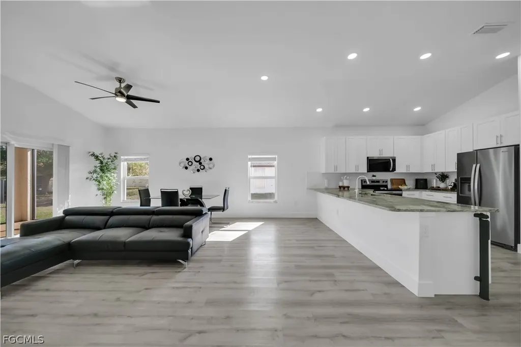 Cape Coral FL 33993