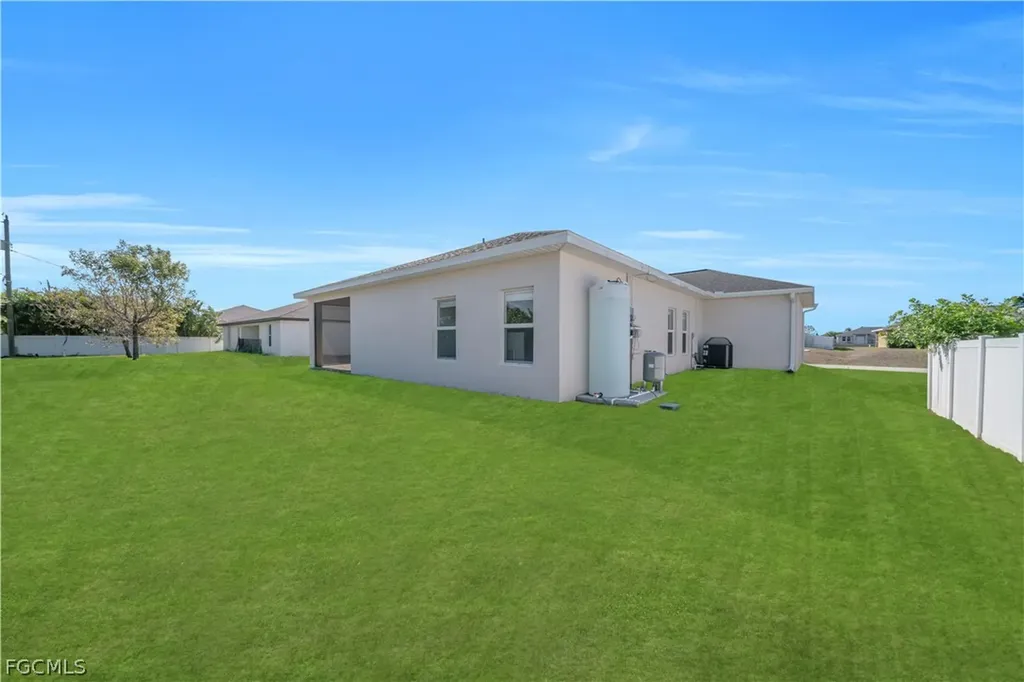 Cape Coral FL 33993
