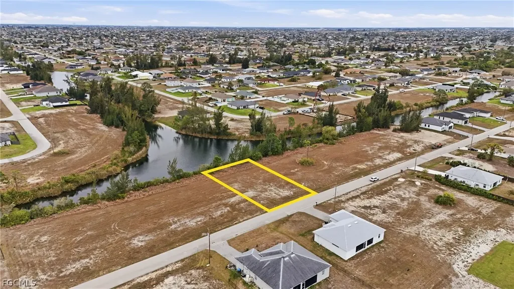 2009 NW 24th Avenue Cape Coral FL 33993