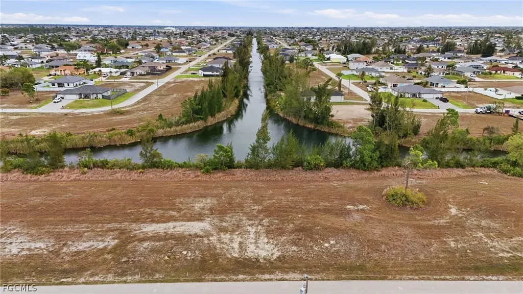 2009 NW 24th Avenue Cape Coral FL 33993
