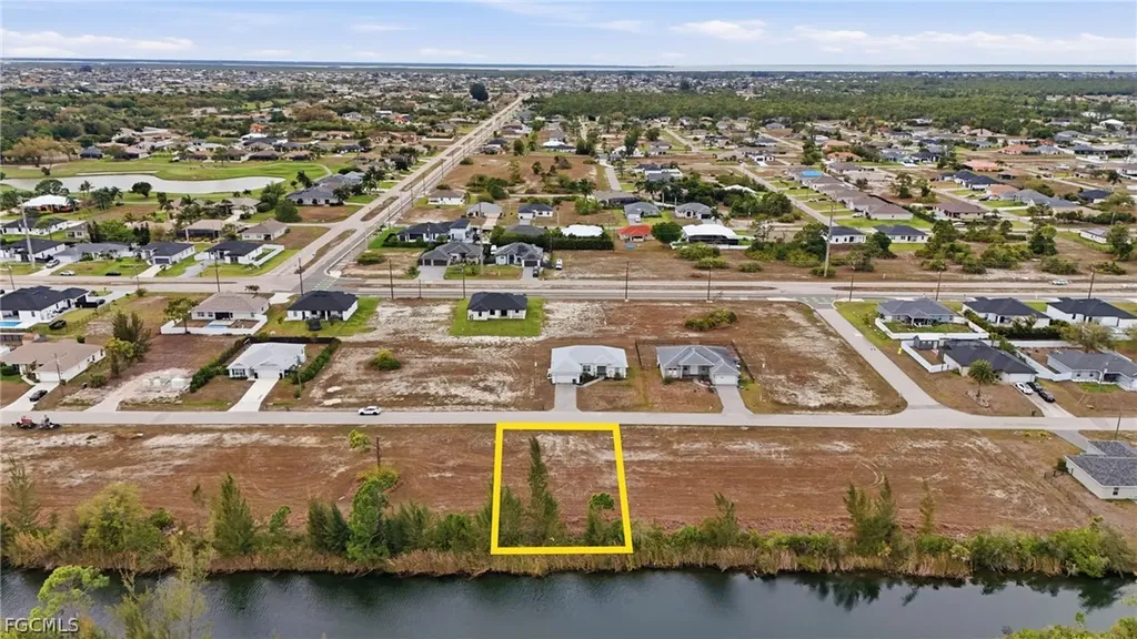 2009 NW 24th Avenue Cape Coral FL 33993