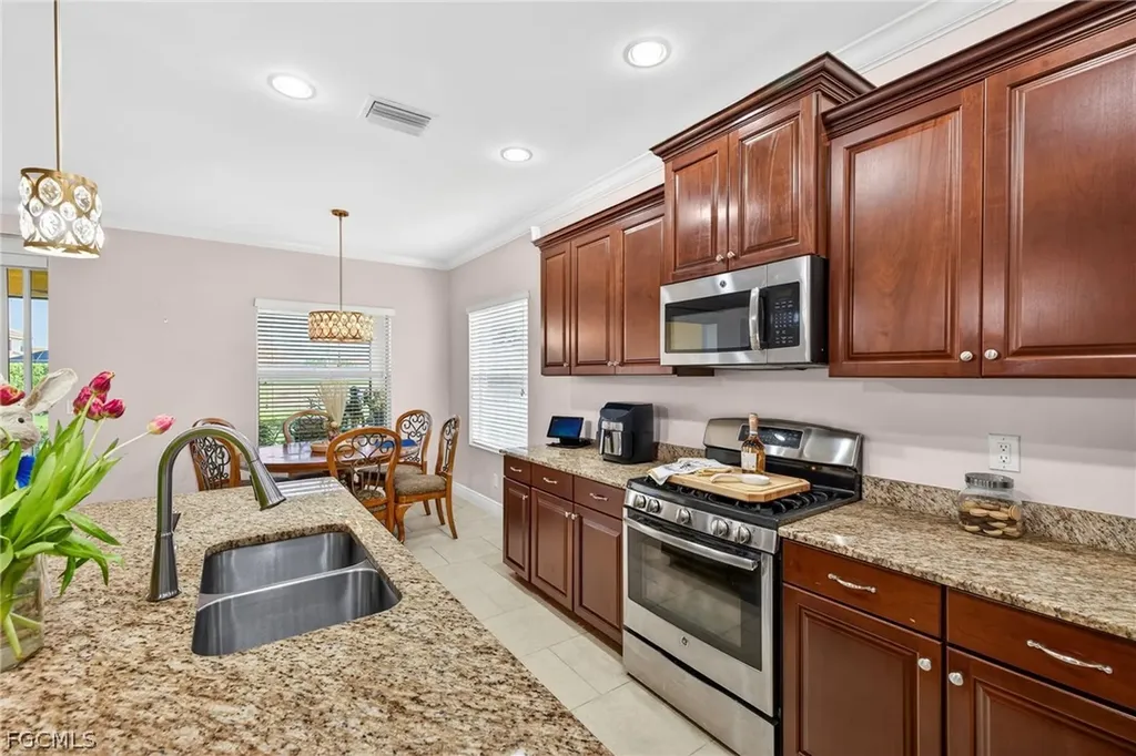 4471 Watercolor Way Fort Myers FL 33966