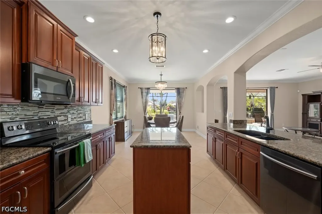 12387 Country Day Circle Fort Myers FL 33913