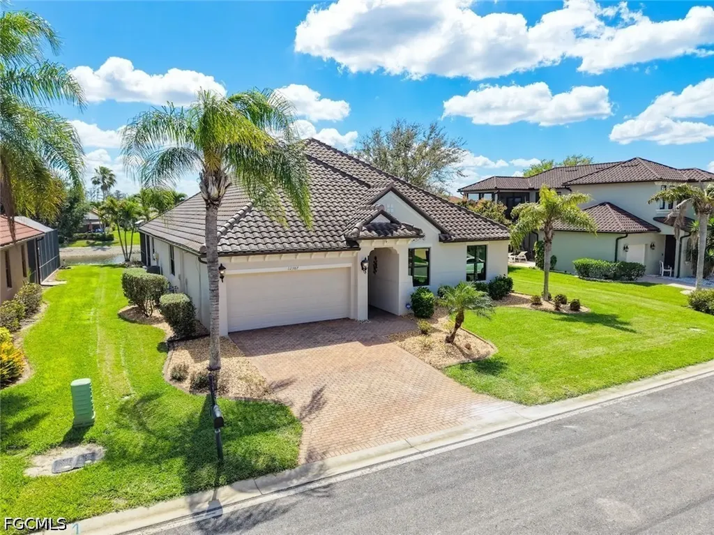 12387 Country Day Circle Fort Myers FL 33913